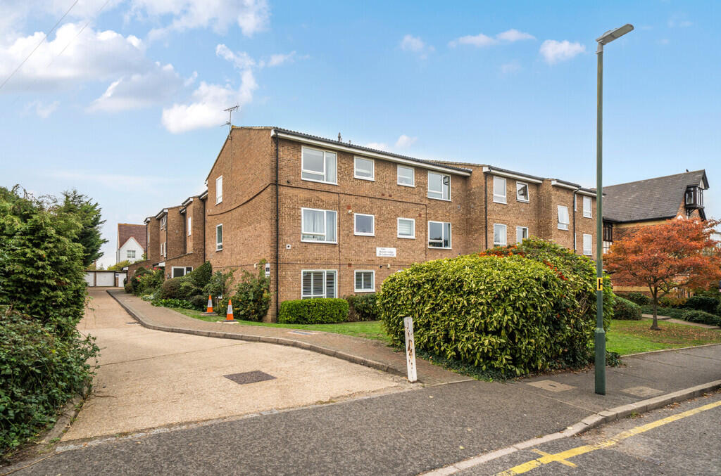 Main image of property: Carlton Road, Sidcup, DA14 6TU