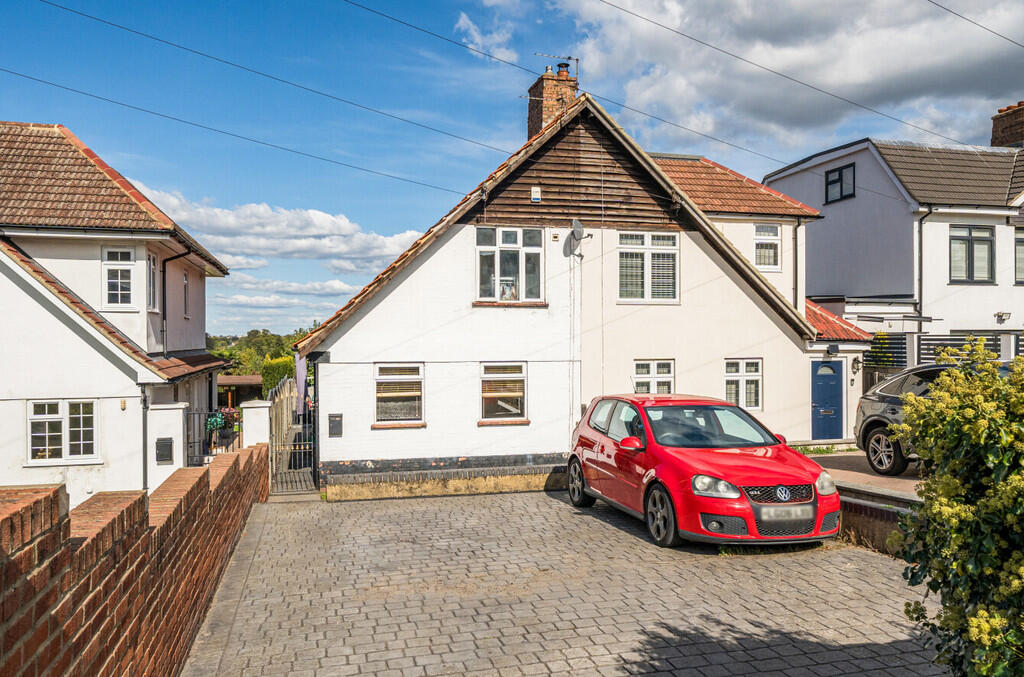 Main image of property: Maidstone Road, Sidcup, DA14 5AN