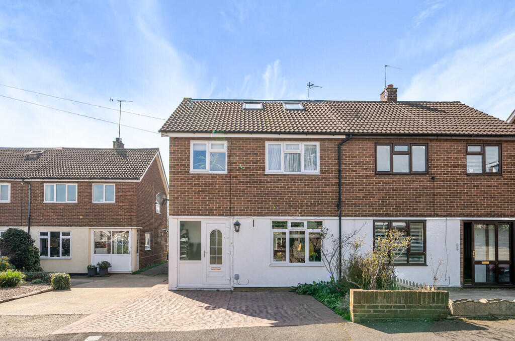 Main image of property: Eynswood Drive, Sidcup, DA14 6JQ
