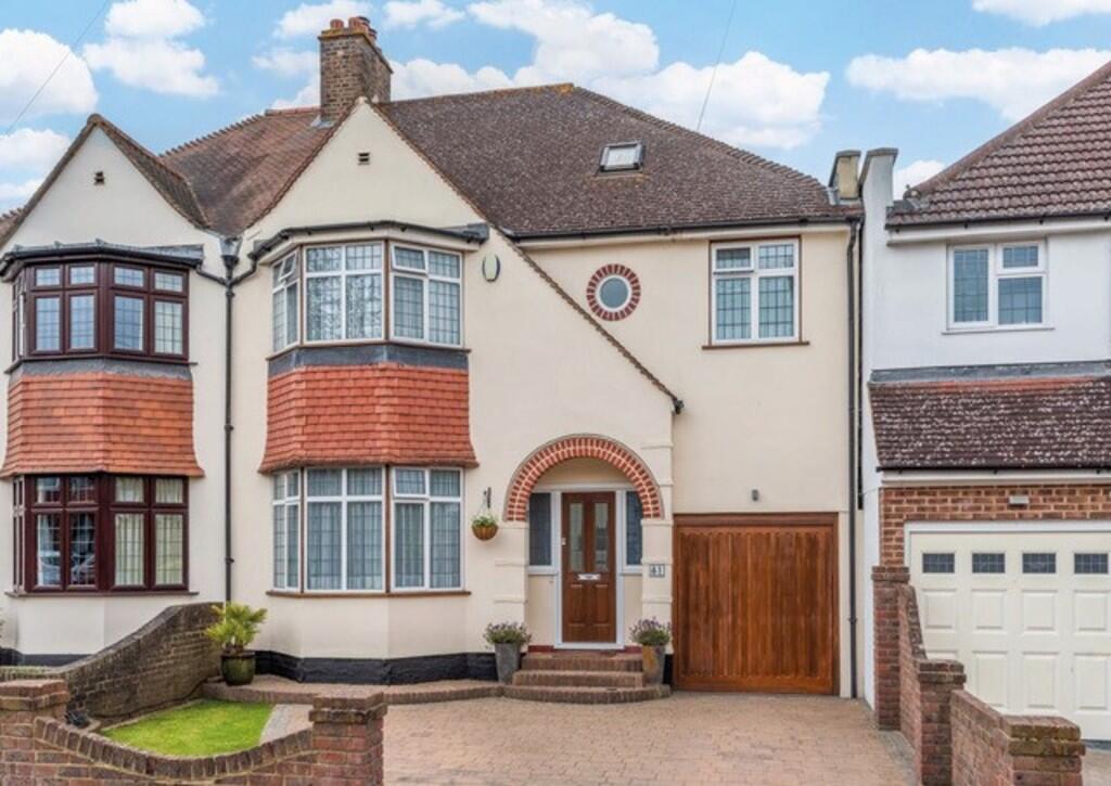 Main image of property: Birchwood Avenue, Sidcup, DA14 4JZ
