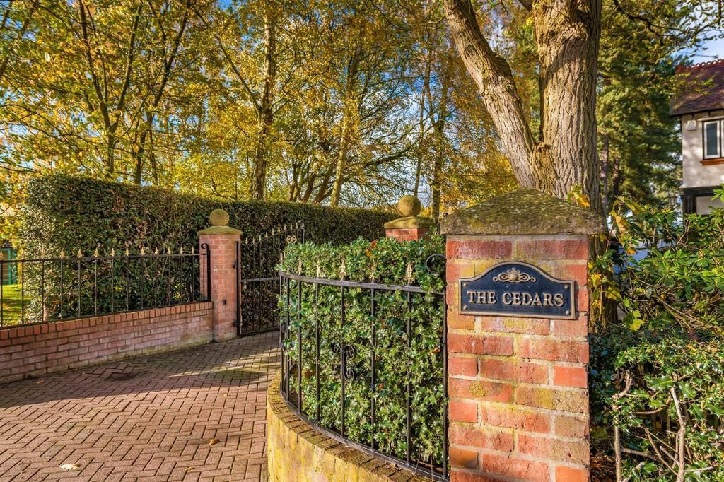 4 bedroom detached house for sale in Prospect Road, Market Drayton, TF9