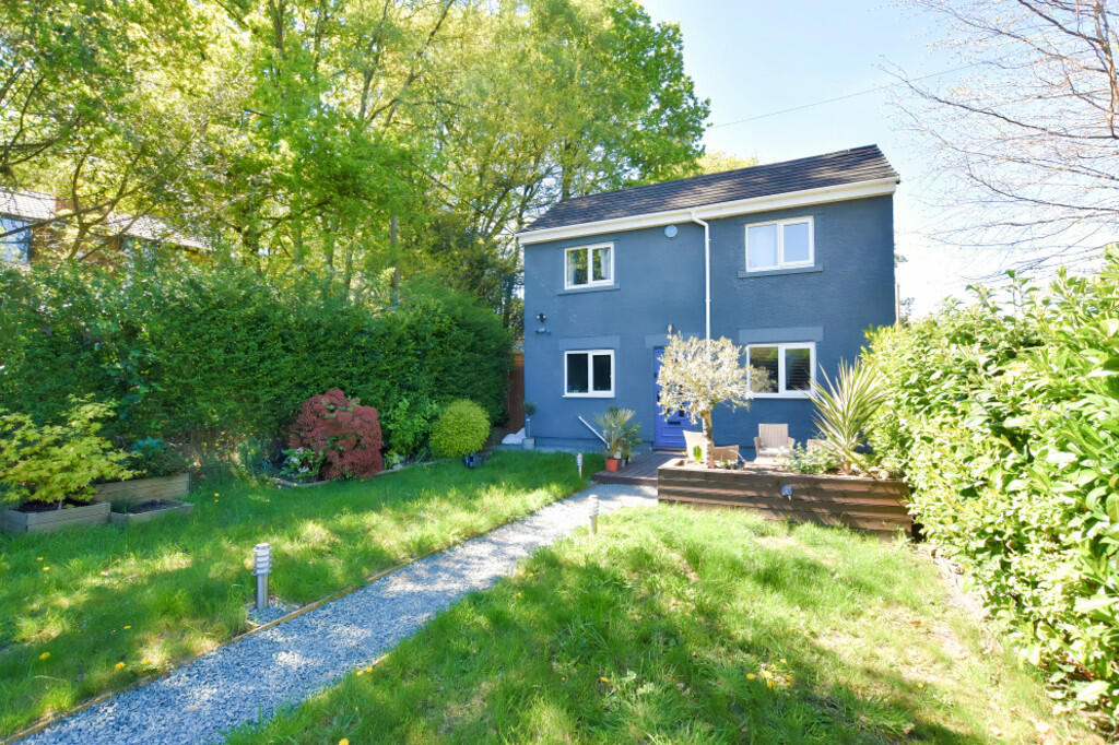 Main image of property: Pinewood Road, Ashley Heath