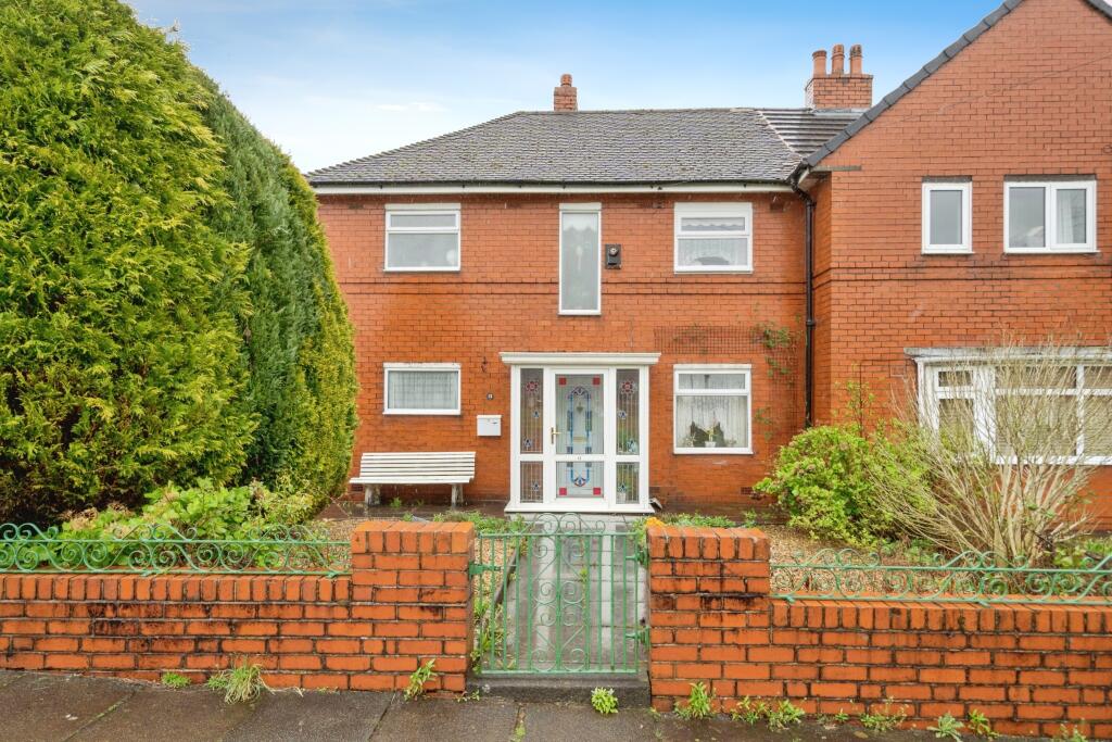 3 bedroom semidetached house for sale in Ivy Road, Westhoughton