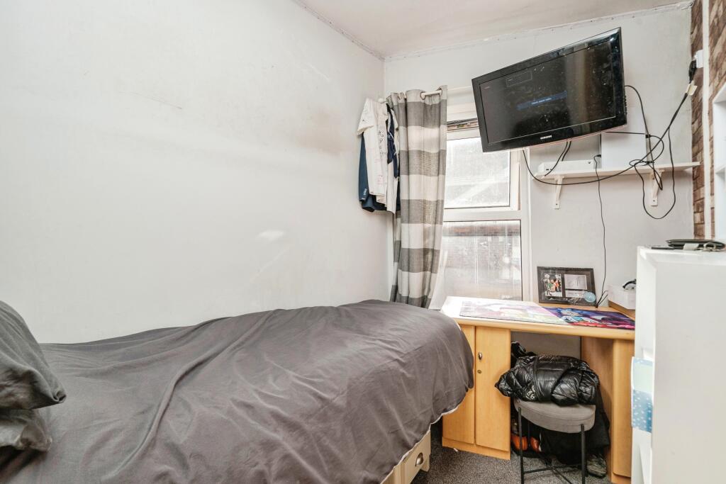 Additional property image - Leigh Road, Westhoughton, Bolton, Greater Manchester, BL5