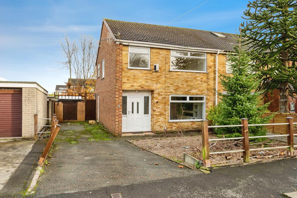 Main image of property: Kingston Close, Wigan, Greater Manchester, WN3