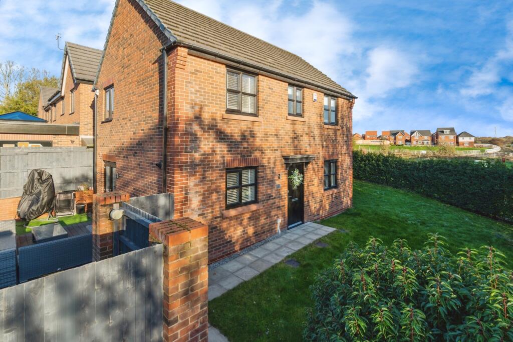 Main image of property: Green Croft Close, Atherton, Manchester, Greater Manchester, M46