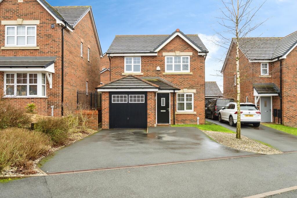 Main image of property: Newark Close, Blackrod, Bolton, Greater Manchester, BL6