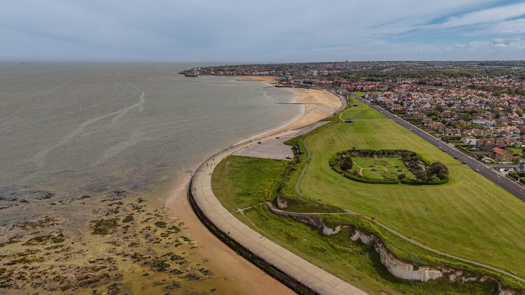 Additional property image - Old Boundary Road, Westgate-On-Sea