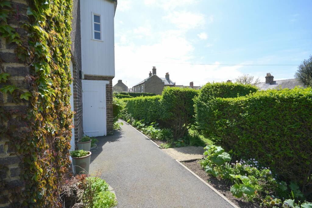 Additional property image - Old Boundary Road, Westgate-On-Sea