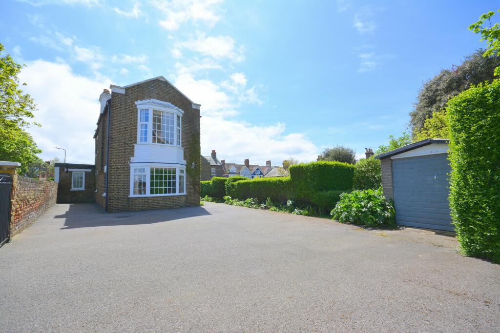 Additional property image - Old Boundary Road, Westgate-On-Sea