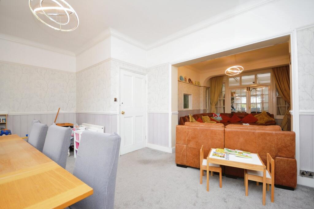 Additional property image - Cliftonville Avenue, Margate
