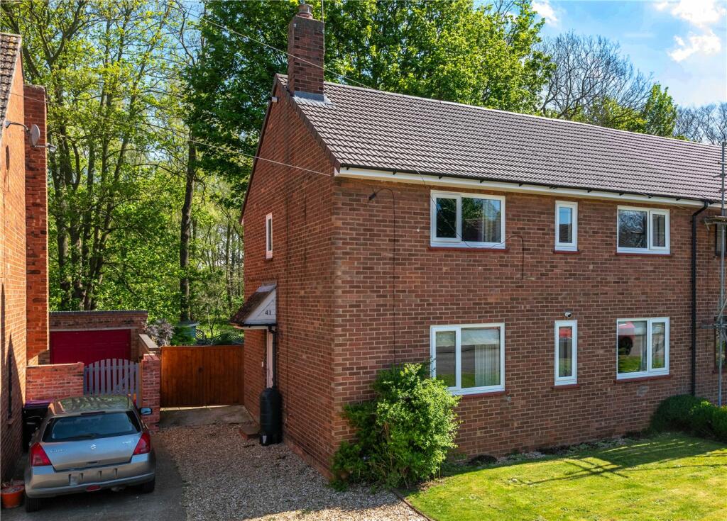 3 bedroom semidetached house for sale in Wegberg Road, Nocton, Lincoln