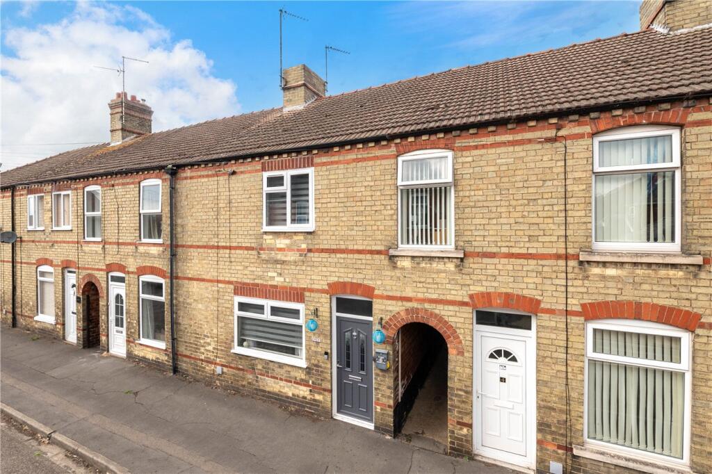 Main image of property: Alexandra Road, Sleaford, Lincolnshire, NG34