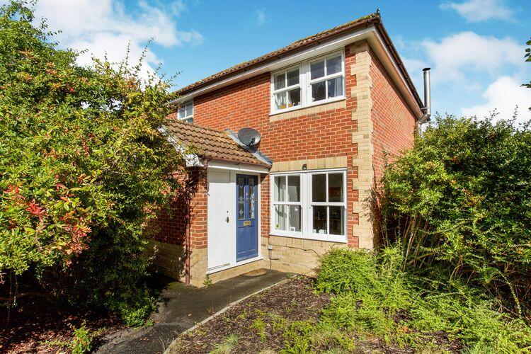 Main image of property: Hitherhooks Hill, Binfield, Bracknell, RG42