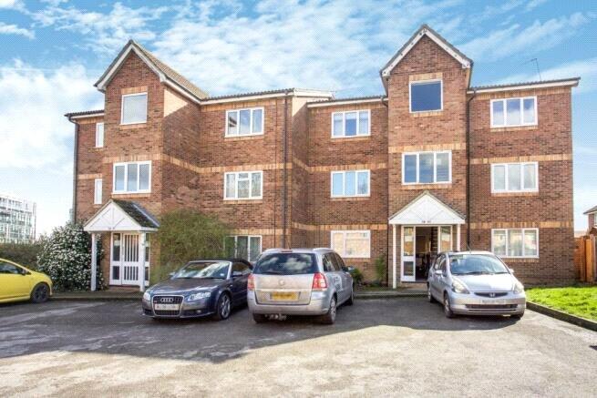 Main image of property: Simmonds Close, Bracknell, Berkshire, RG42