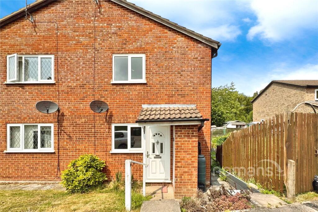 Main image of property: Merton Close, Owlsmoor, Sandhurst, GU47