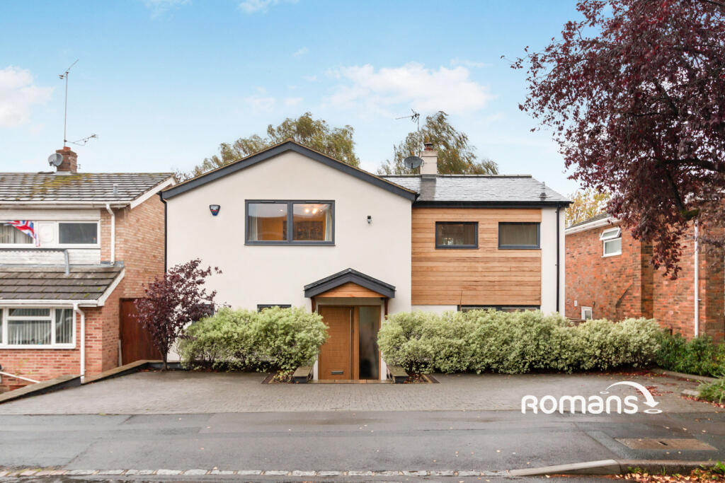 Main image of property: Maple Close, Sandhurst, Berkshire, GU47