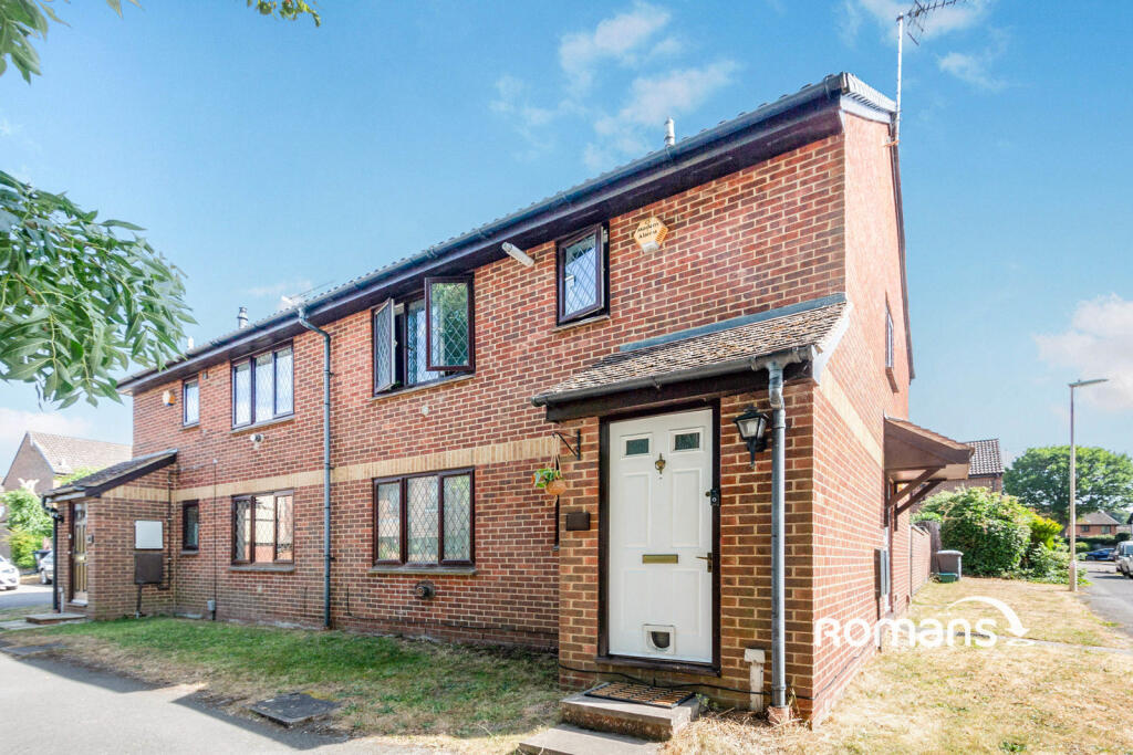 Main image of property: Tesimond Drive, Yateley, Hampshire, GU46