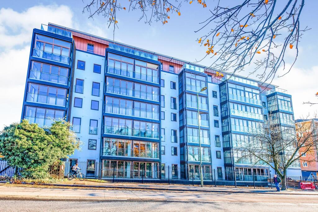 Main image of property: Grandview, 296 Farnborough Road, Farnborough, GU14