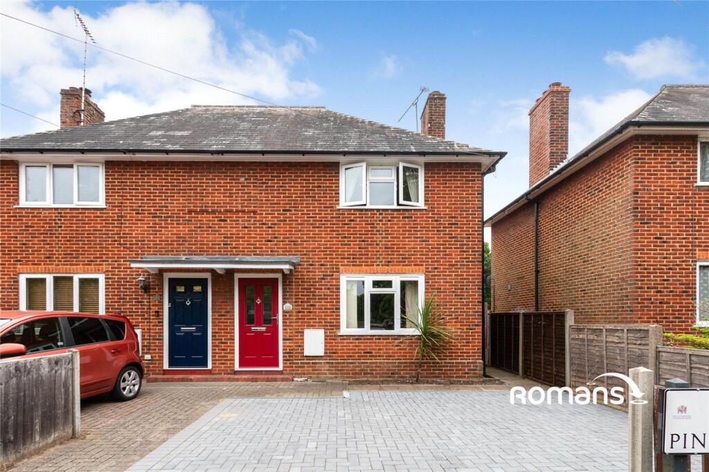Main image of property: Elles Close, Farnborough, GU14