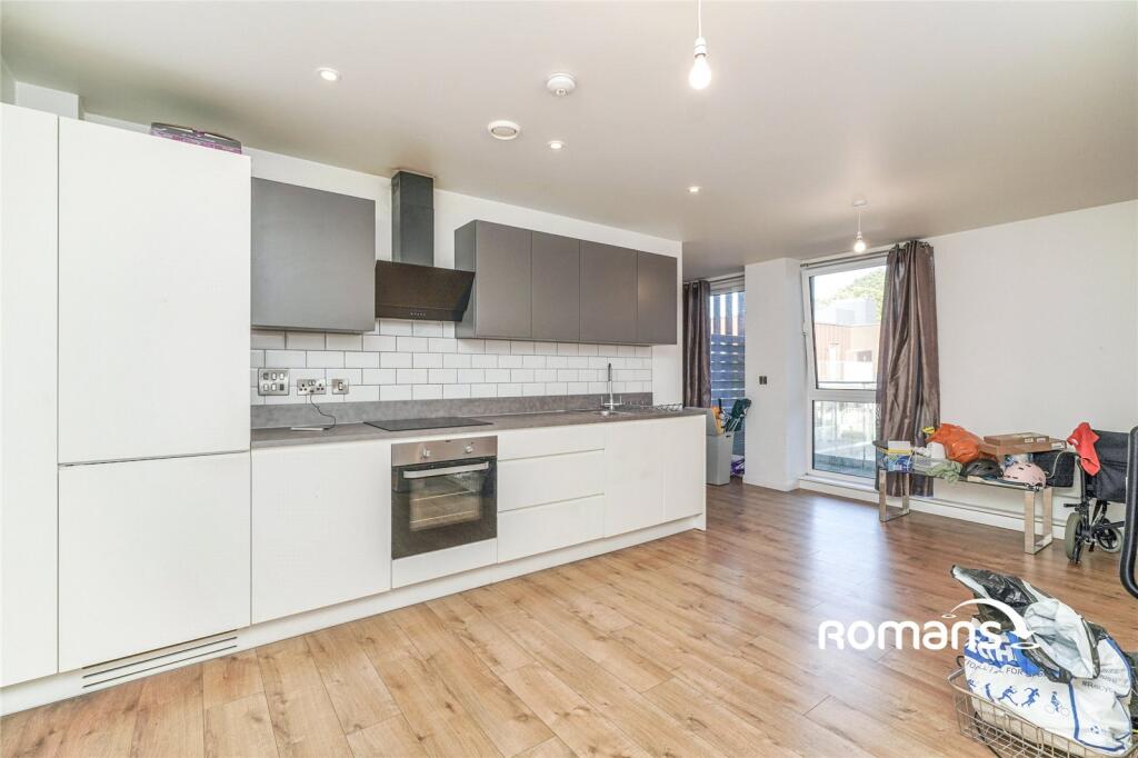 Main image of property: Farnborough Road, Farnborough, Hampshire, GU14