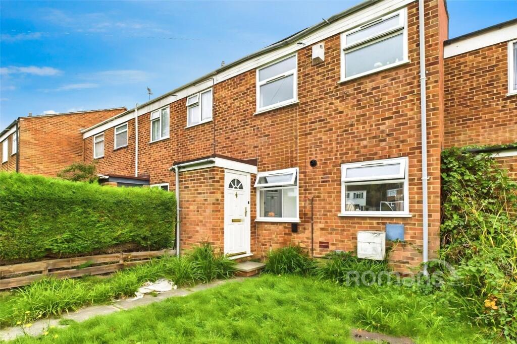 Main image of property: Pinewood Park, Farnborough, Hampshire, GU14