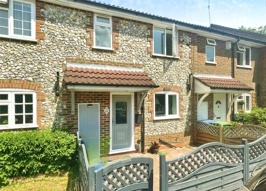 Main image of property: Ruth Close, Farnborough, GU14