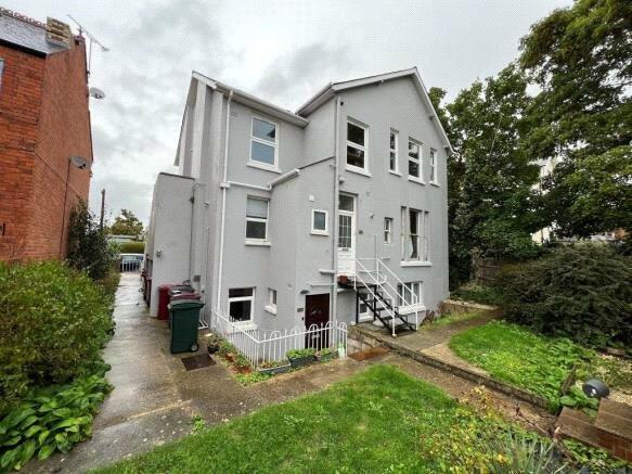 Main image of property: Milman Road, Reading, Berkshire, RG2