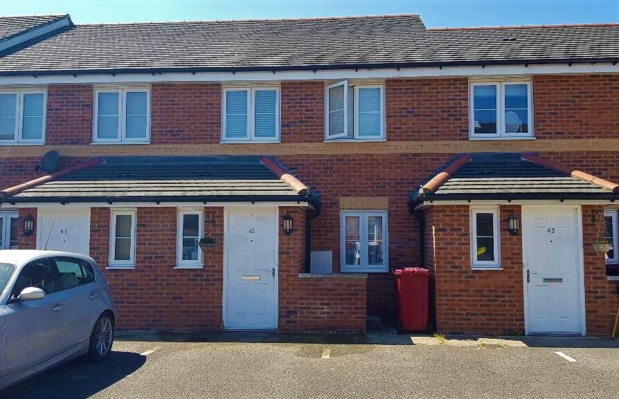 Main image of property: Battle Place, Reading, RG30