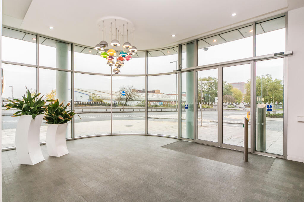 Main image of property: Hunsaker, Alfred Street, Reading, RG1