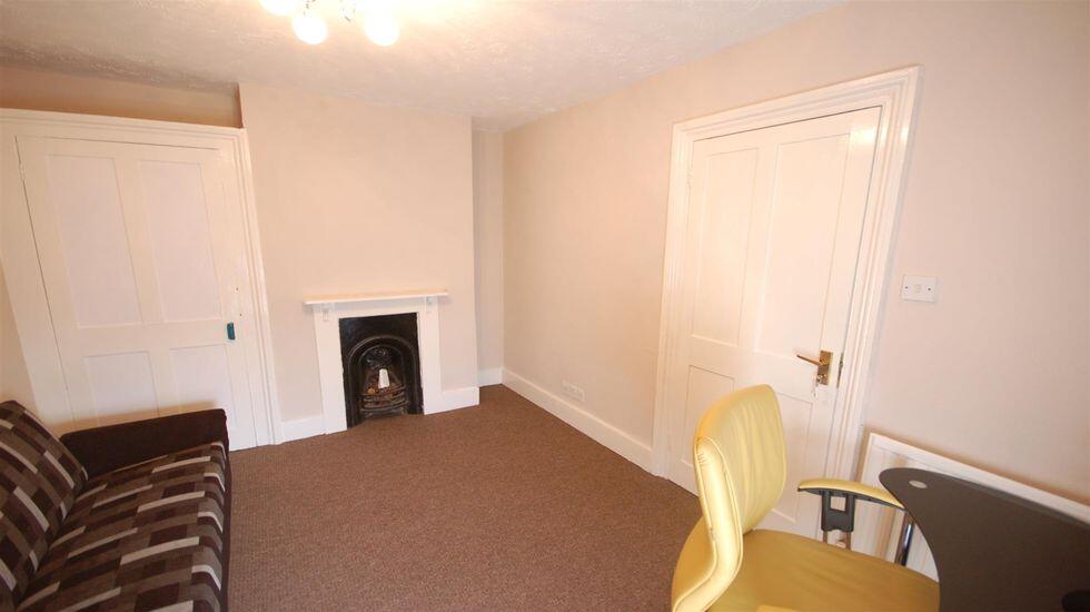 Main image of property: Reading, RG1