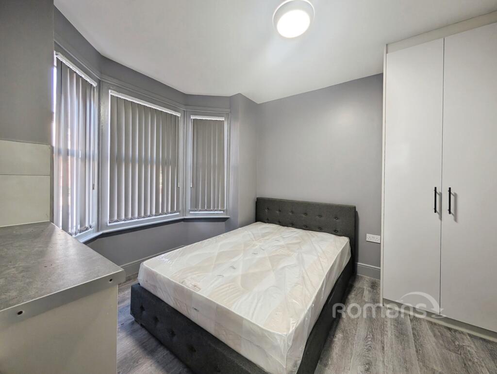 Main image of property: Clifton Street, Reading, Berkshire, RG1