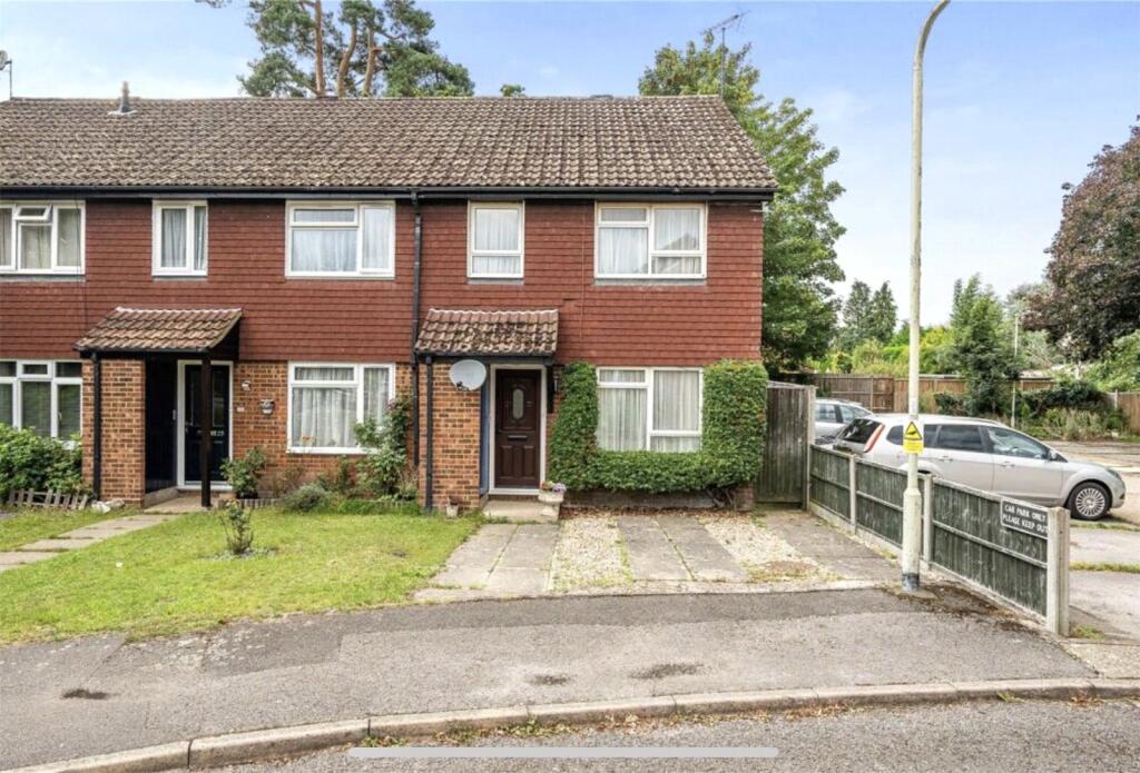 Main image of property: Arnett Avenue, Finchampstead, Wokingham, RG40