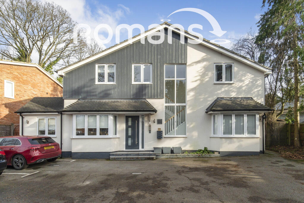 Main image of property: Pinewood Avenue, Crowthorne, RG45