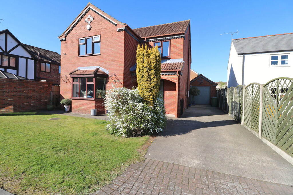 Main image of property: Fields Close, Epworth