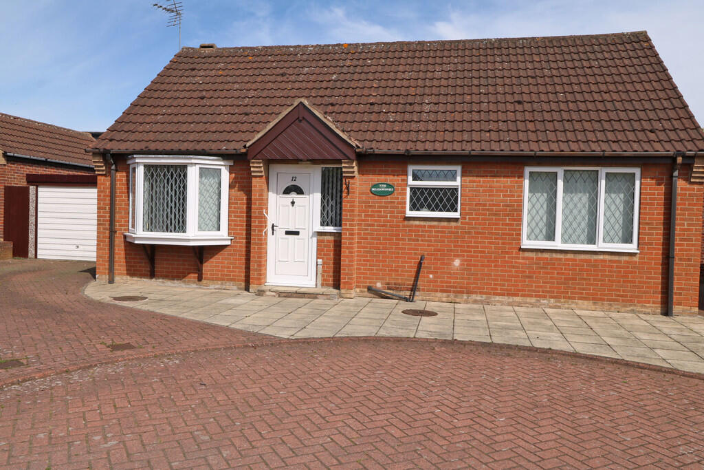 Main image of property: Hayfield Close, Haxey