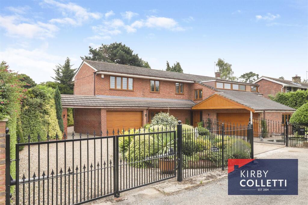 Main image of property: High Road, Broxbourne