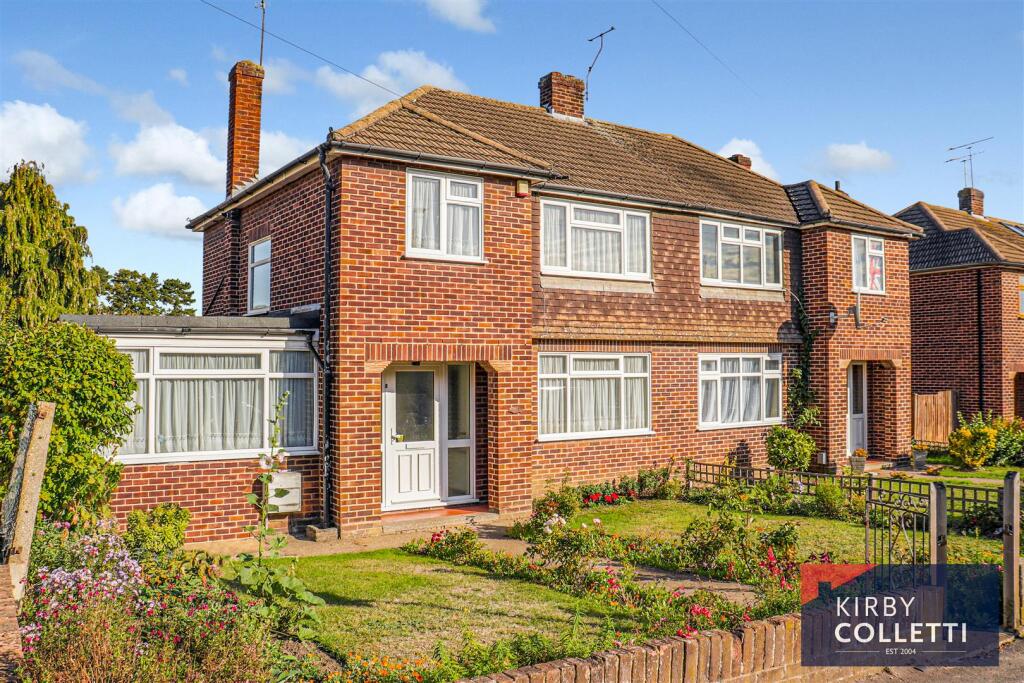 Main image of property: Hertford Road, Hoddesdon