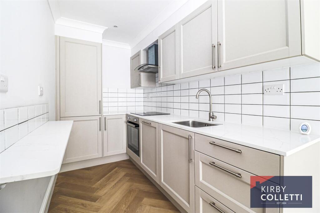 Main image of property: High Road, East Finchley, London