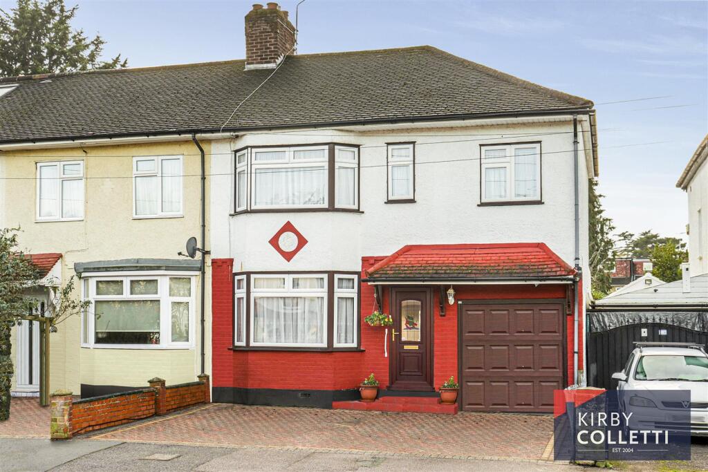 Main image of property: Admirals Walk, Hoddesdon