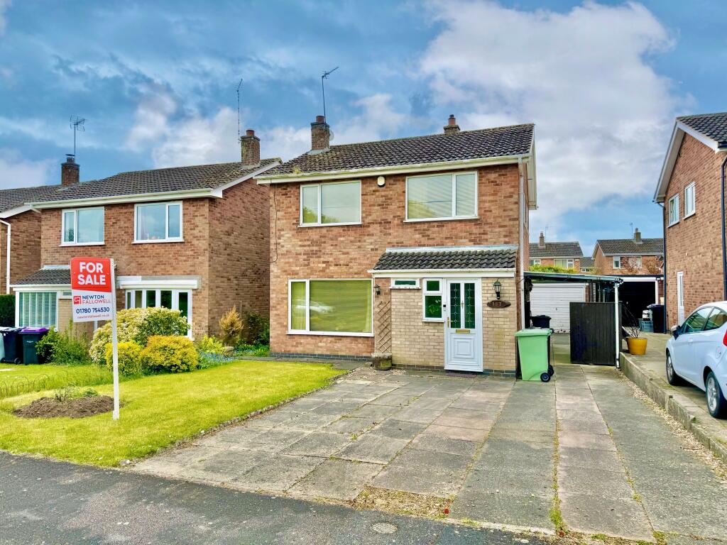 3 bedroom detached house for sale in Casterton Road, Stamford, PE9