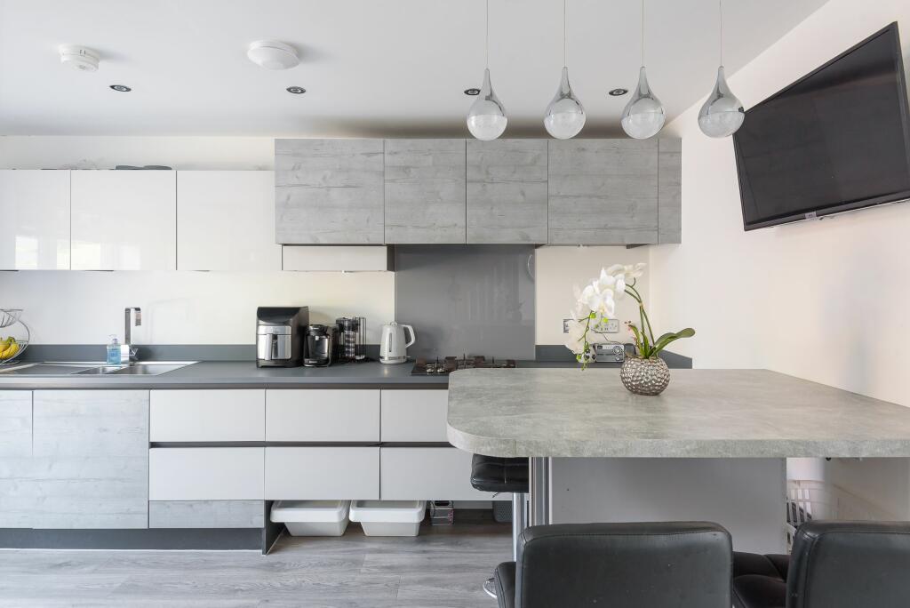 3 bedroom semidetached house for sale in Way, Stannington, S6