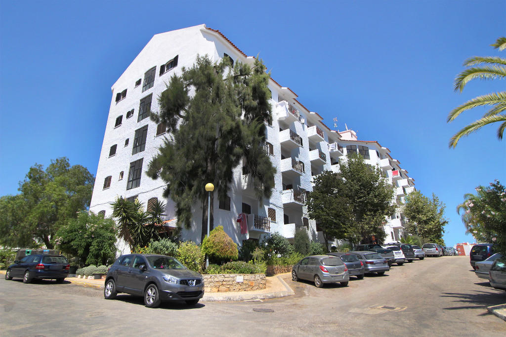 2 bedroom apartment for sale in Tavira, Algarve, Portugal