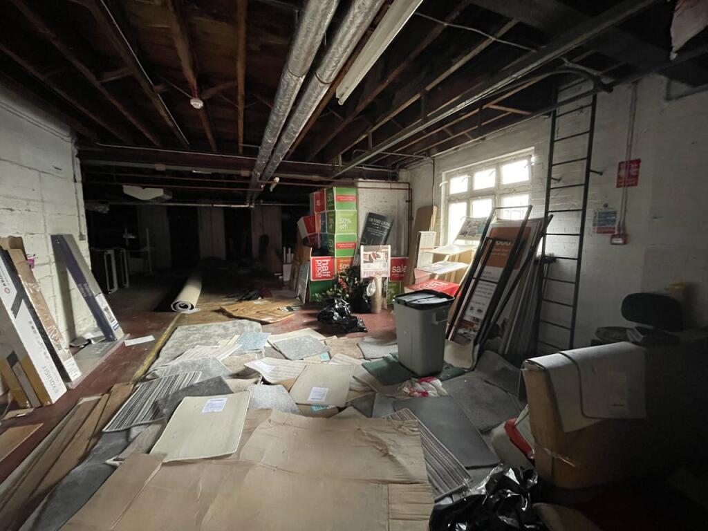 Additional property image - 87 High Street West Wickham, Bromley, BR4 0LS