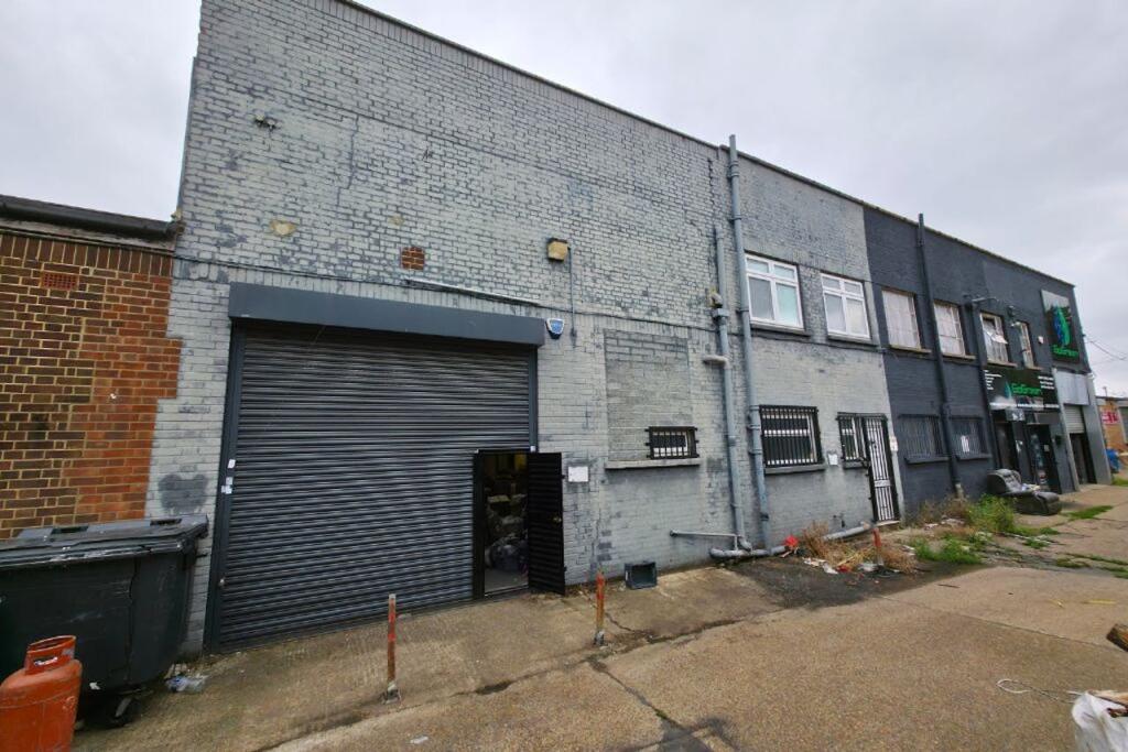 Main image of property: Unit 4, Bracken Industrial Estate, Ilford, London, IG6 3HX