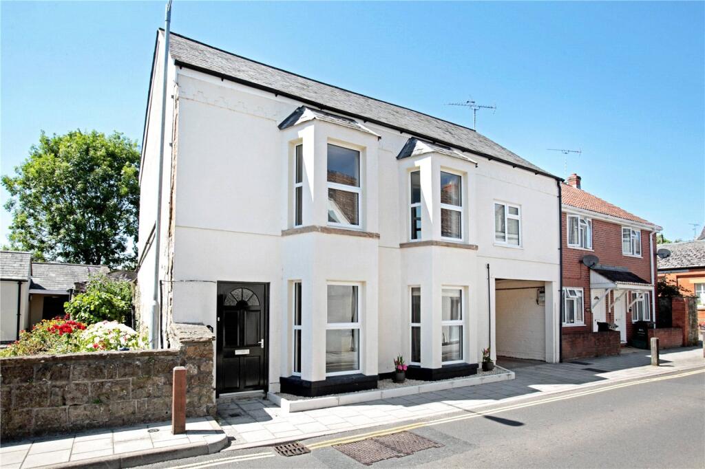 Main image of property: Ditton Street, Ilminster, Somerset, TA19