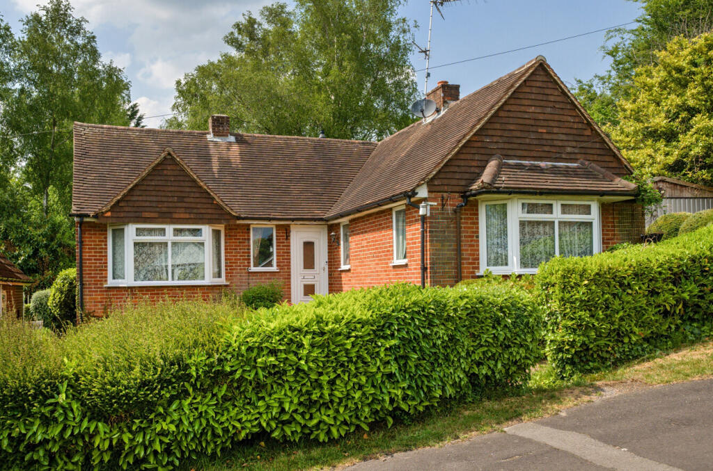 Main image of property: Folly Lane North, Farnham, Surrey