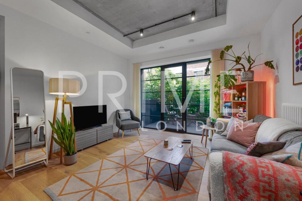 Main image of property: Agar House, 79 Orchard Place, Goodluck Hope
