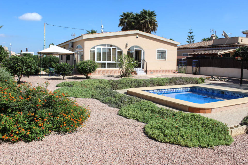 3 bedroom villa for sale in Catral, Alicante, Spain 3 bedroom villa for sale in Catral, Alicante, Spain
