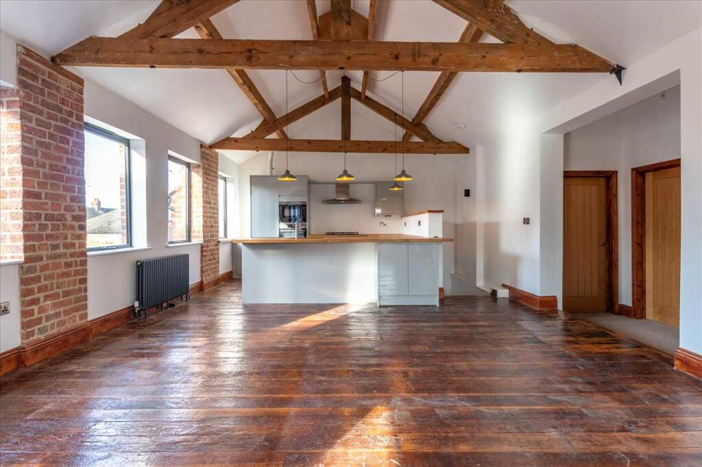 Main image of property: High Street, Burton Latimer, Kettering